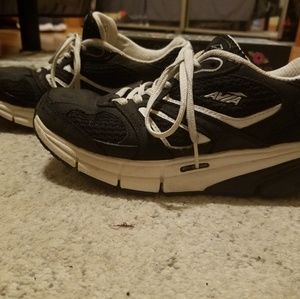 EVEN LOWER PRICE.Bum lifting Women's Avia sneakers